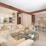 Villa Hibiscus